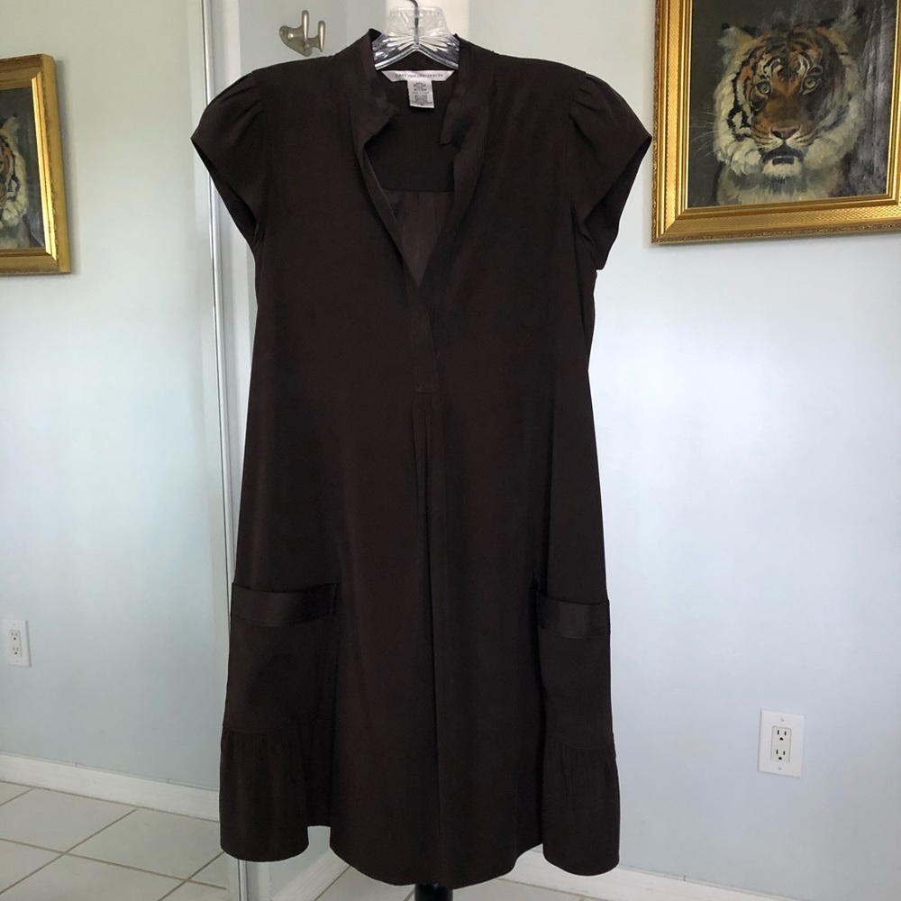 DVF chocolate brown swing dress with pockets, Sz 2